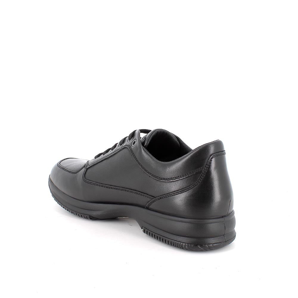 Igi&Co 8613700 Sneakers da uomo nero con lacci