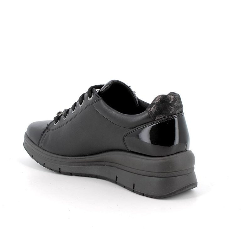 Enval Soft 8777900 Scarpe da donna in pelle nere con zeppa