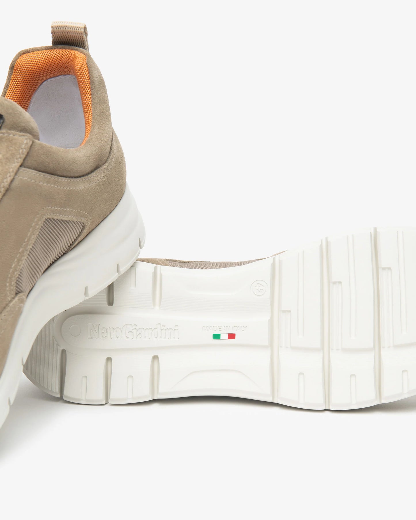 Nero Giardini E601091U Sneakers da uomo in pelle scamosciata e tela