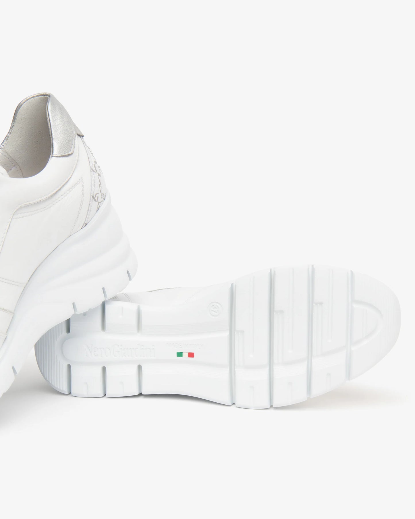 Nero Giardini E615221D Sneakers da donna in pelle e tessuto tecnico