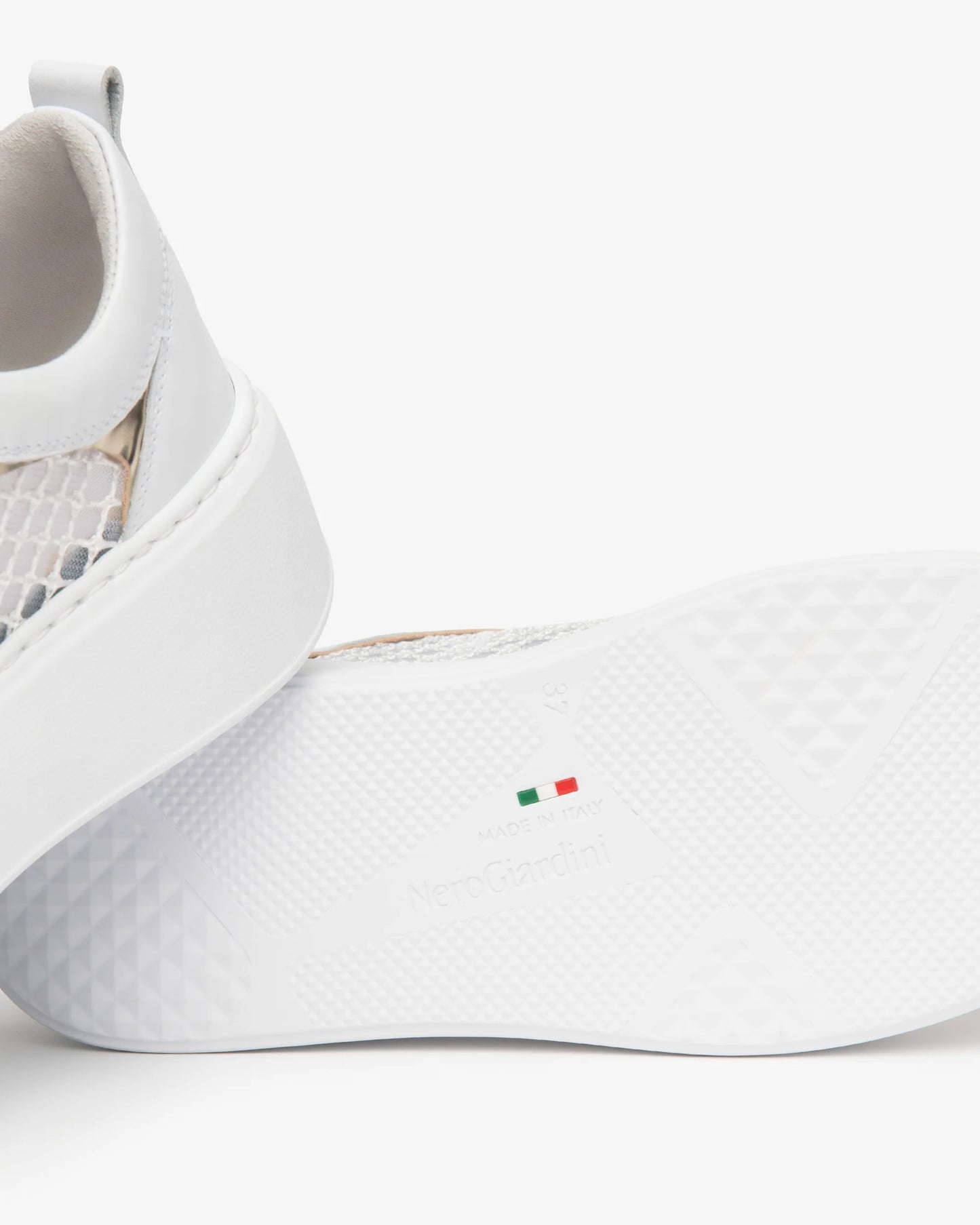 Nero Giardini E615292D Sneakers da donna in pelle, tela e materiali tecnici