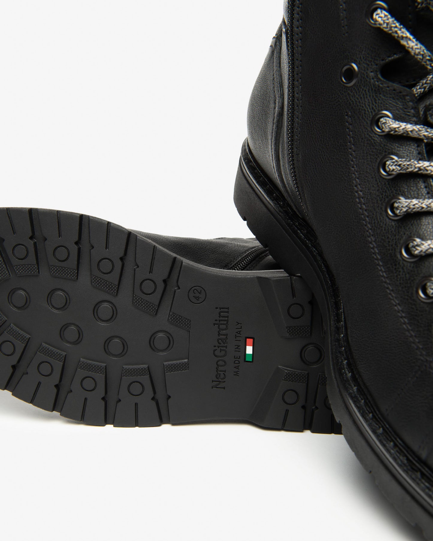 Nero Giardini I501000U Stivaletti Uomo in Pelle