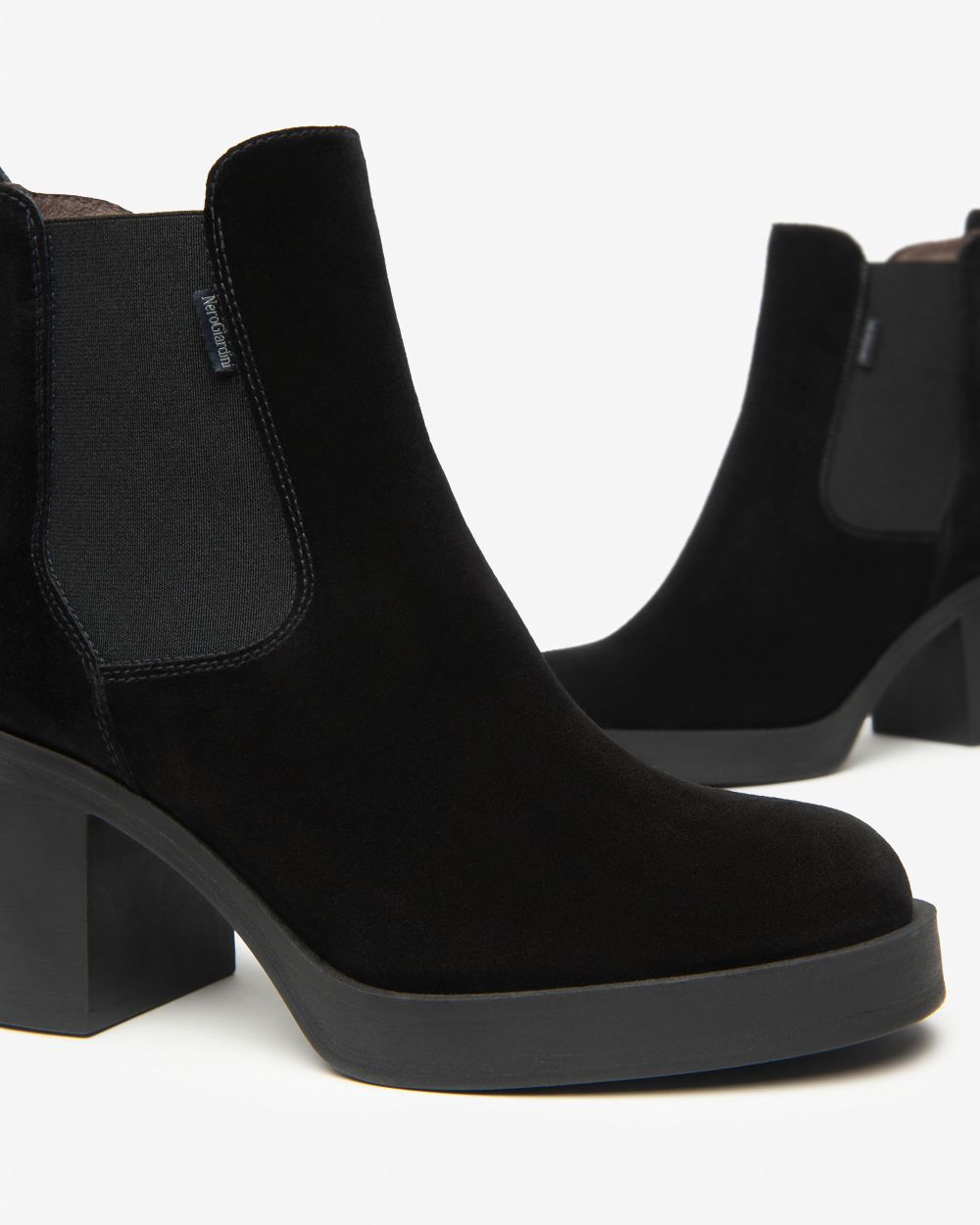 Nero Giardini I513890D Stivaletti Chelsea Donna in Suede