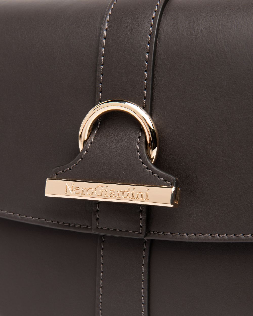 Nero Giardini I544023D Borsa a Tracolla da Donna in Pelle