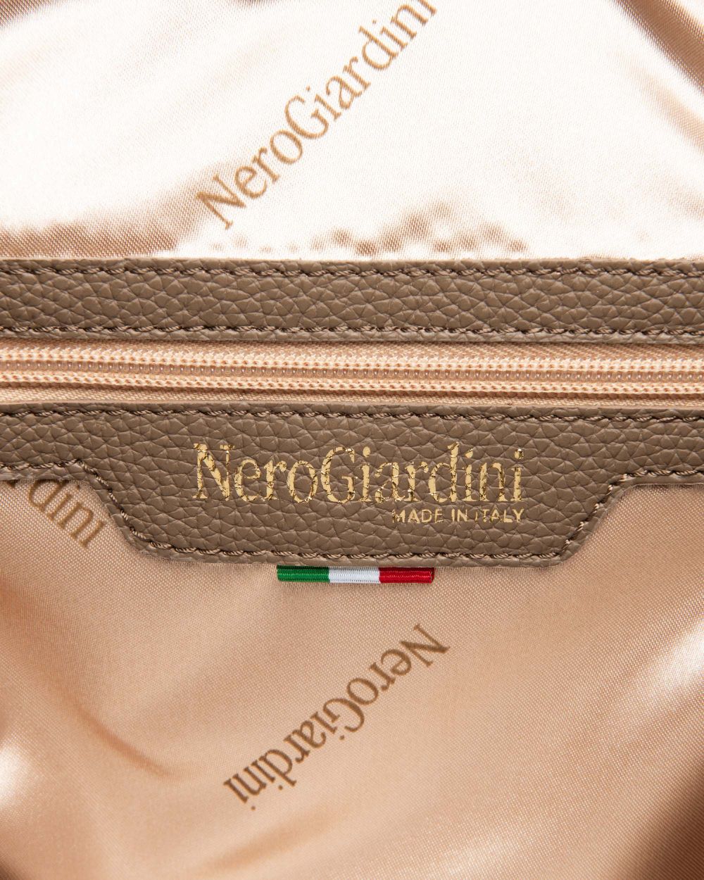 Nero Giardini I544072D Zainetto da Donna in Materiale Tecnico