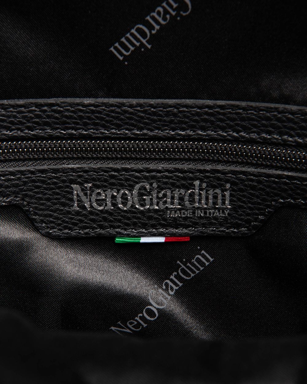Nero Giardini I544081D Zainetto da Donna in Materiale Tecnico