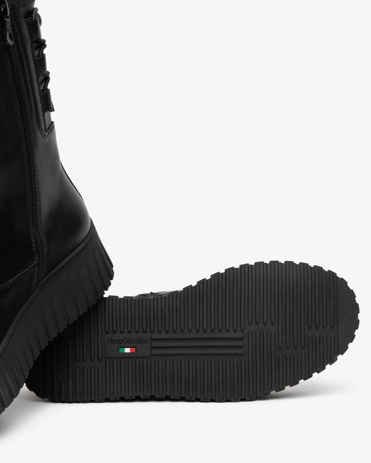 Nero Giardini I618120D Stivaletti da donna in pelle e tessuto tecnico