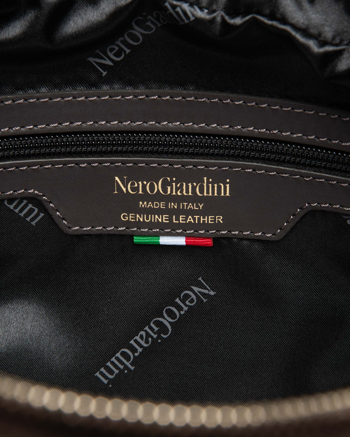 Nero Giardini I644320D Borsa bauletto da donna in pelle