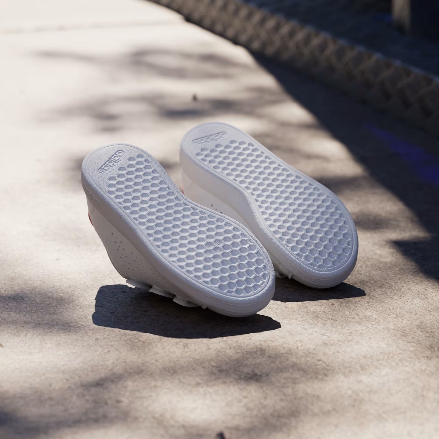 Adidas ID1305 Scarpe Advantage Base 2.0 Kids Cloud White / Bliss Pink / Core Black