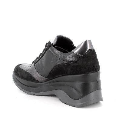 Igi&Co 8655800 Sneakers con zeppa da donna nero con zip
