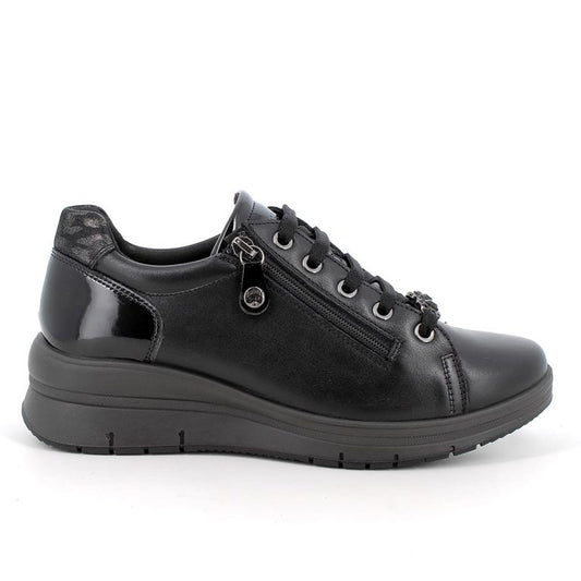 Enval Soft 8777900 Scarpe da donna in pelle nere con zeppa