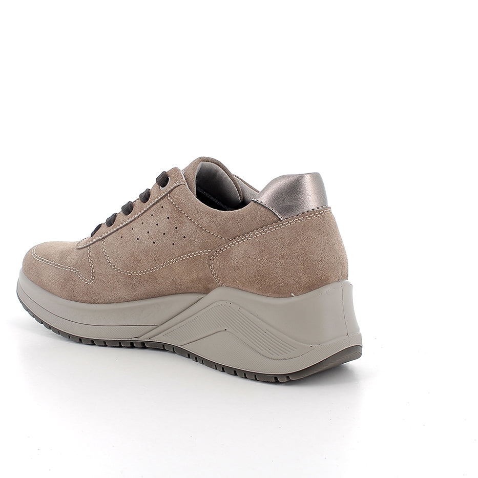 Igi&Co 2150855 Sneakers con zeppa da donna beige con lacci