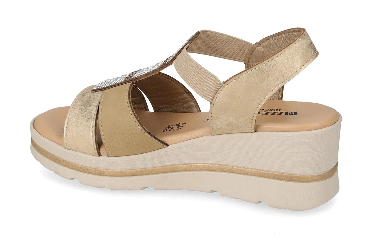 Valleverde 55581 sandalo zeppa con accessorio decorativo e sottopiede in pelle