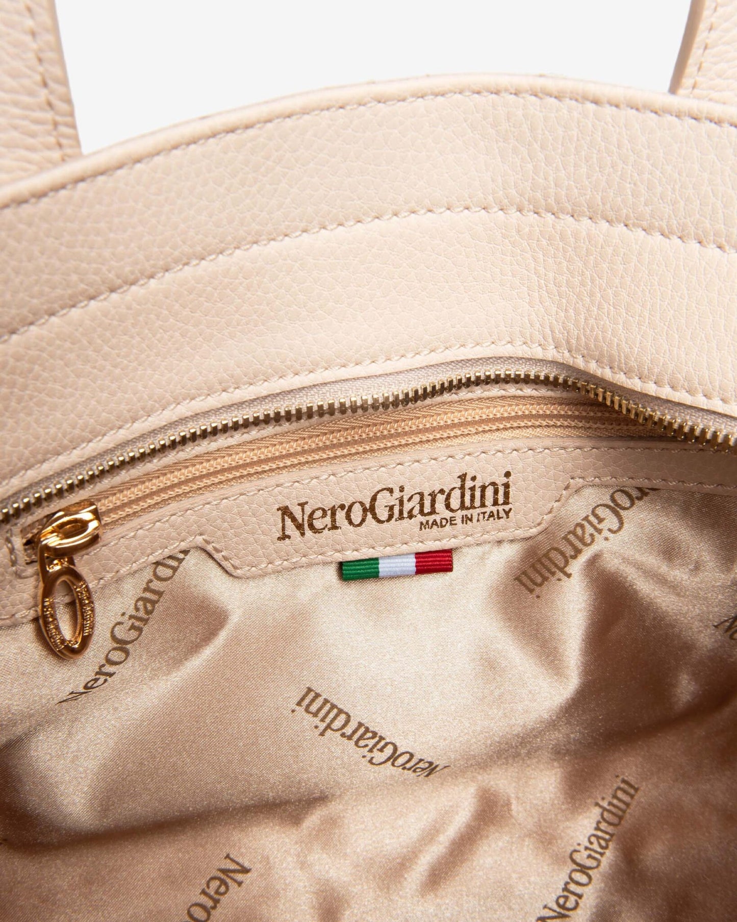 Nero Giardini E443721D borsa tote da donna in materiale tecnico