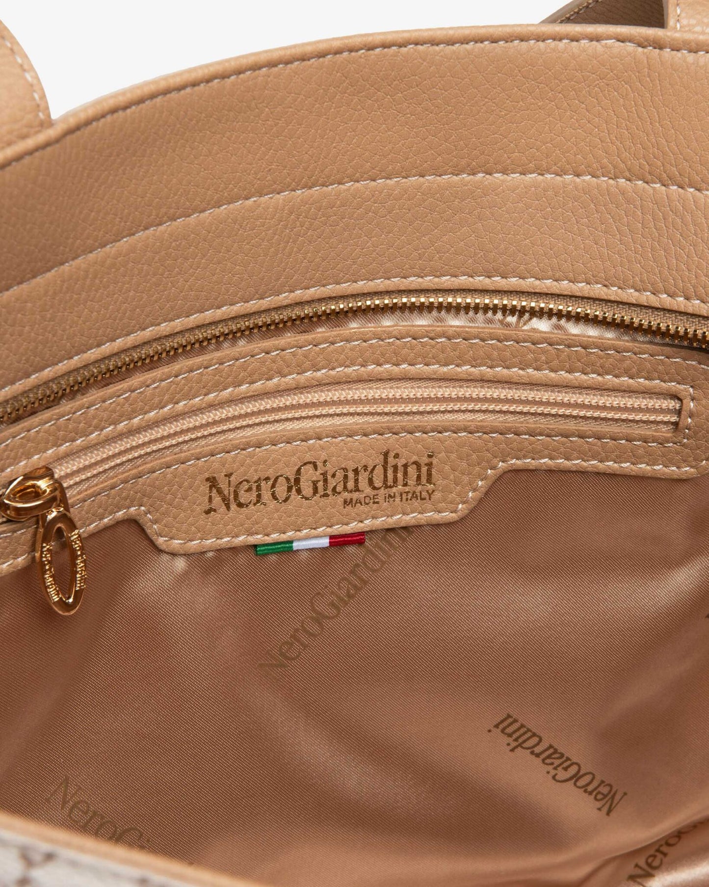 Nero Giardini E443730D borsa tote da donna in materiale tecnico