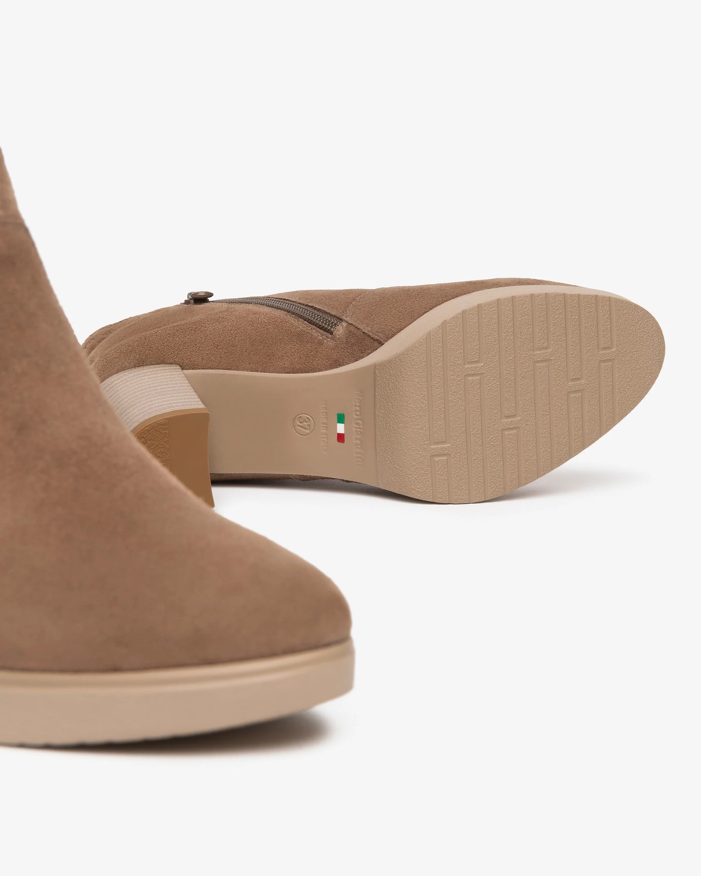 Nero Giardini E615081D Stivaletti da donna in camoscio