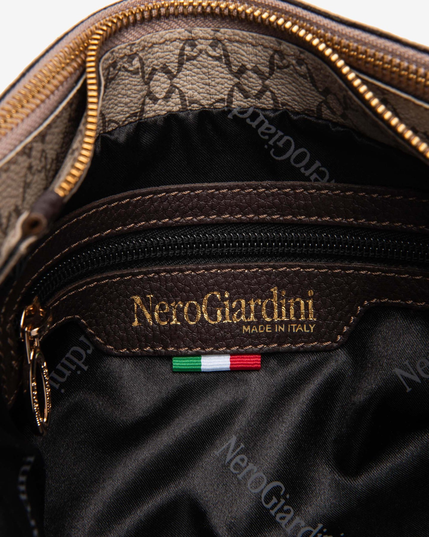 Nero Giardini I443842D Borsa a tracolla da donna in materiale tecnico moro o ecrù