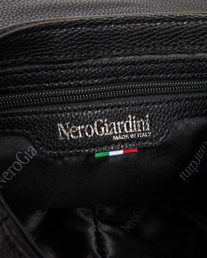 Nero Giardini I443864D Borsa a tracolla da donna in materiale tecnico cuoio o nero