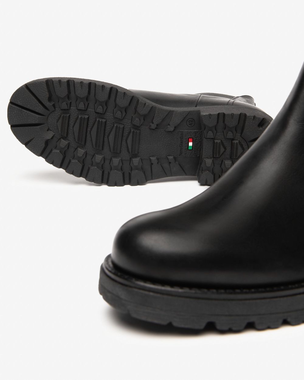 Nero Giardini I501013U Stivaletti Chelsea Uomo in Pelle