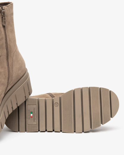 Nero Giardini I618104D Anfibi da donna in pelle scamosciata
