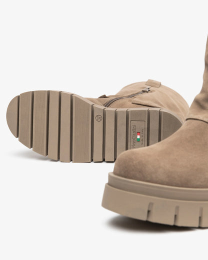 Nero Giardini I618106D Stivali da donna in camoscio