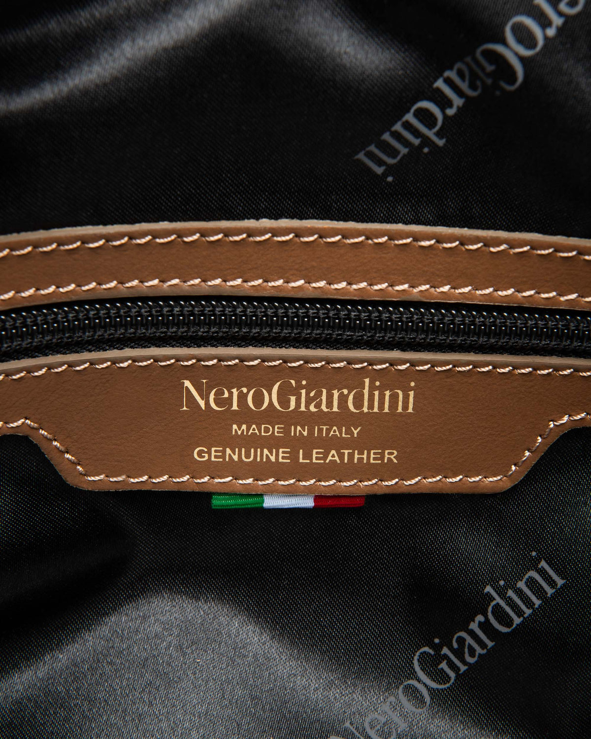 Nero Giardini I644324D Borsa a tracolla da donna in pelle