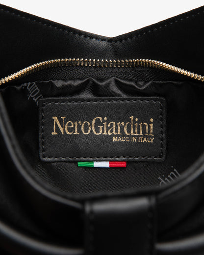 Nero Giardini I644390DE Pochette da donna in materiale tecnico