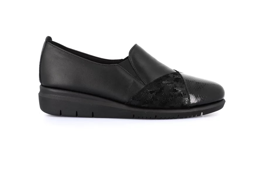 Grunland SC5565 Rysa Slip on comfort nero o bordò