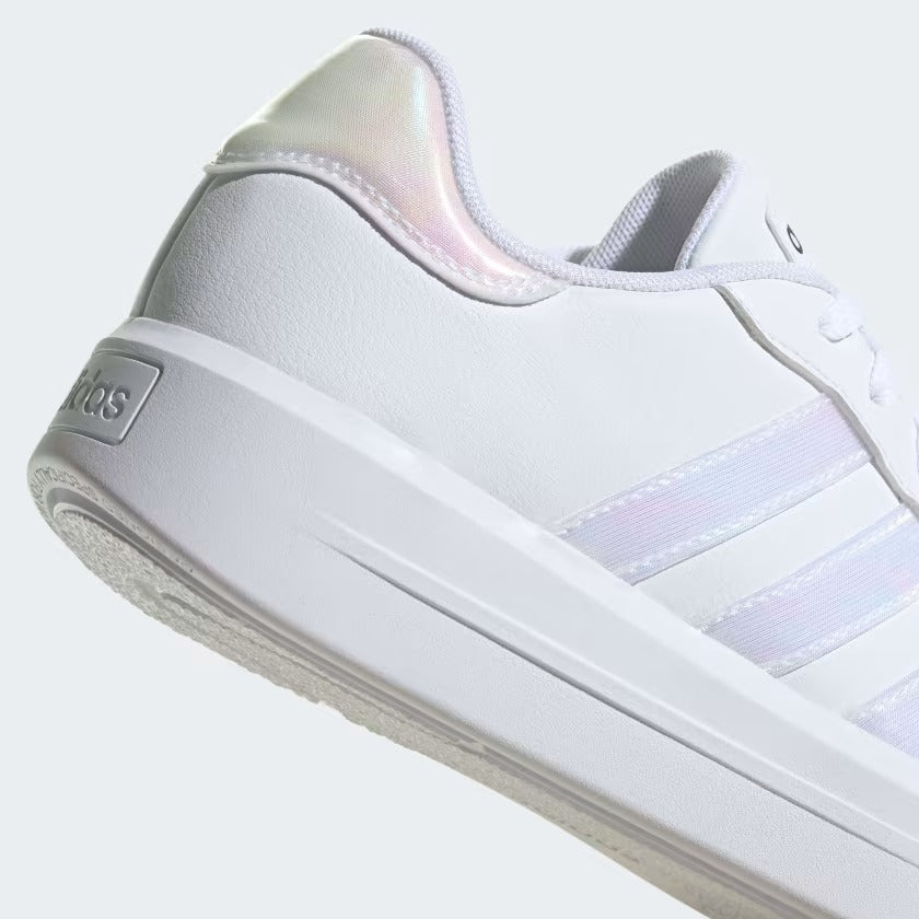 H06299 Adidas court platform Cloud White / Cloud White / Core Black