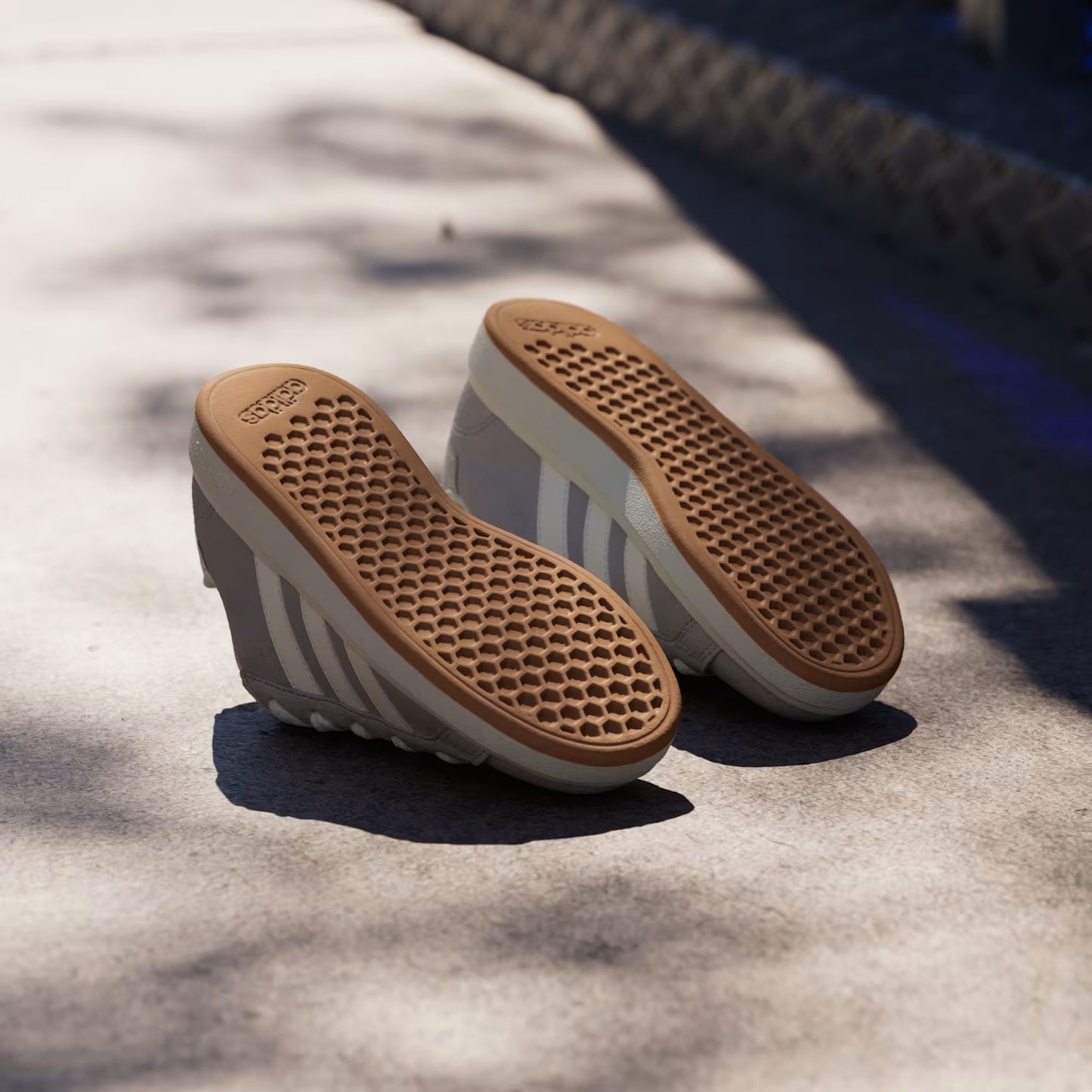 Adidas JH6179 Scarpe Grand Court 00s Kids Grey Two / Off White / Gum