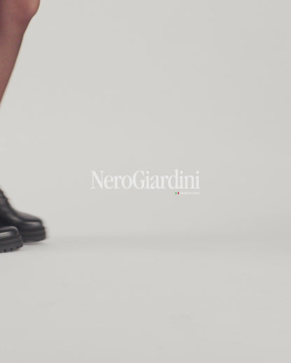 Nero Giardini I411832D Anfibi donna in pelle nero